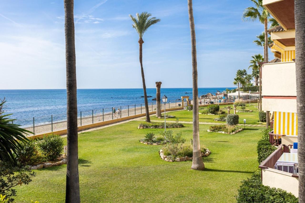 Holidays2Mijas Costa Lubina Del Sol Frontline Beach, Pool, Terrace, Seaview & Parking Sitio de Calahonda Extérieur photo